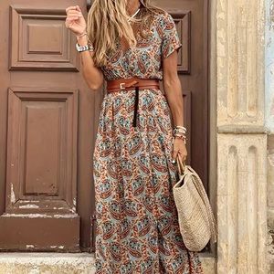 NWT long dress, brown paisley with adjustable belt XL, fits like L